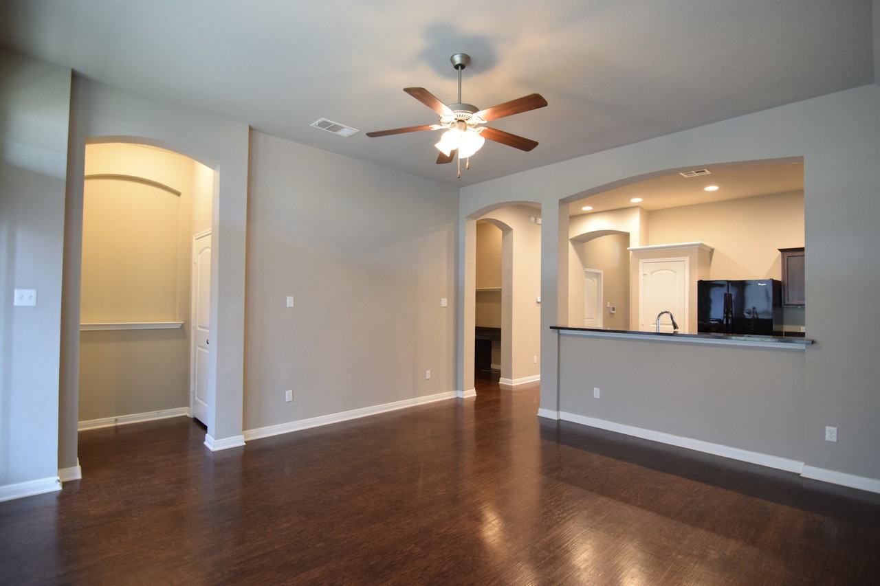 3520 Addison St - Photo 7 of 45