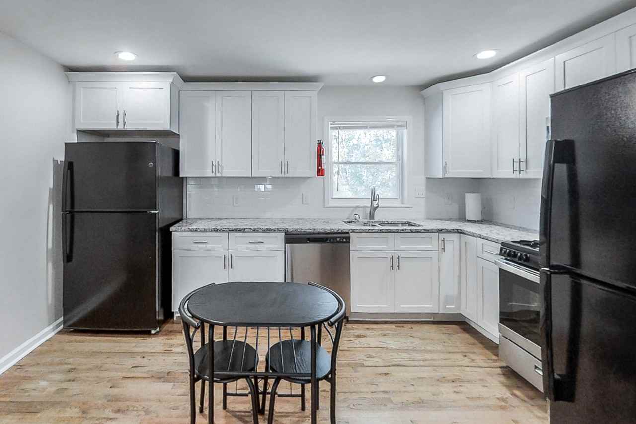 Conley Cir - Photo 2 of 8