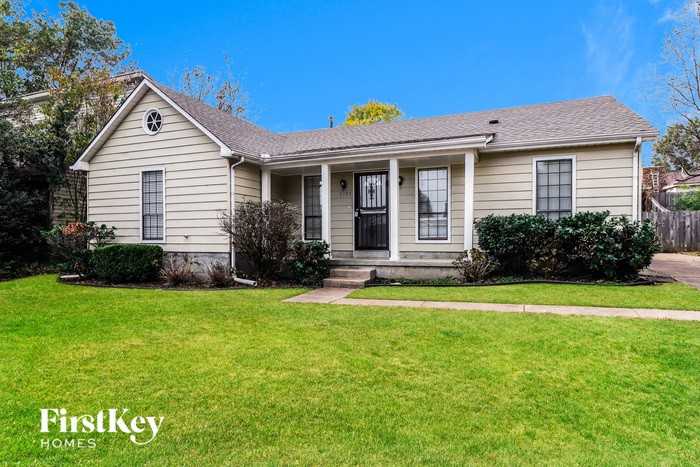 7177 Lamesa Ln - Photo 2 of 15