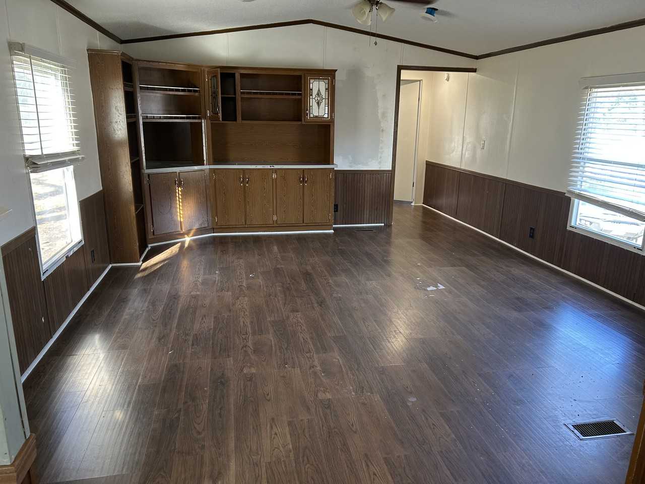 298 Silverdale Lane #29 - Photo 2 of 20