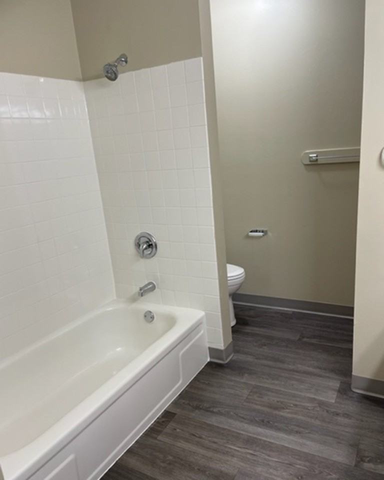 901 East 5th Street - Photo 3 of 7