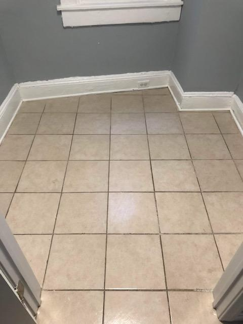 1734 Ruxton Ave - Photo 4 of 15