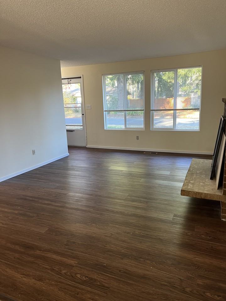 26526 235th Avenue Southeast - Photo 2 of 16