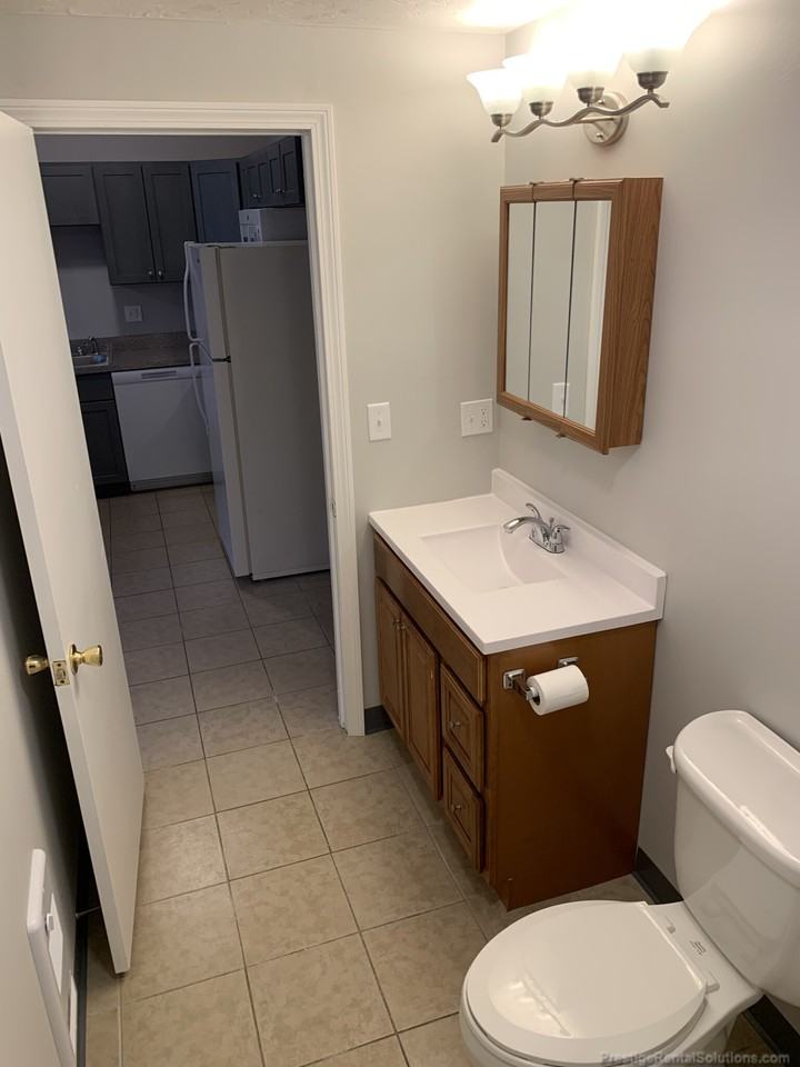 11 Willow St #101 - Photo 6 of 9