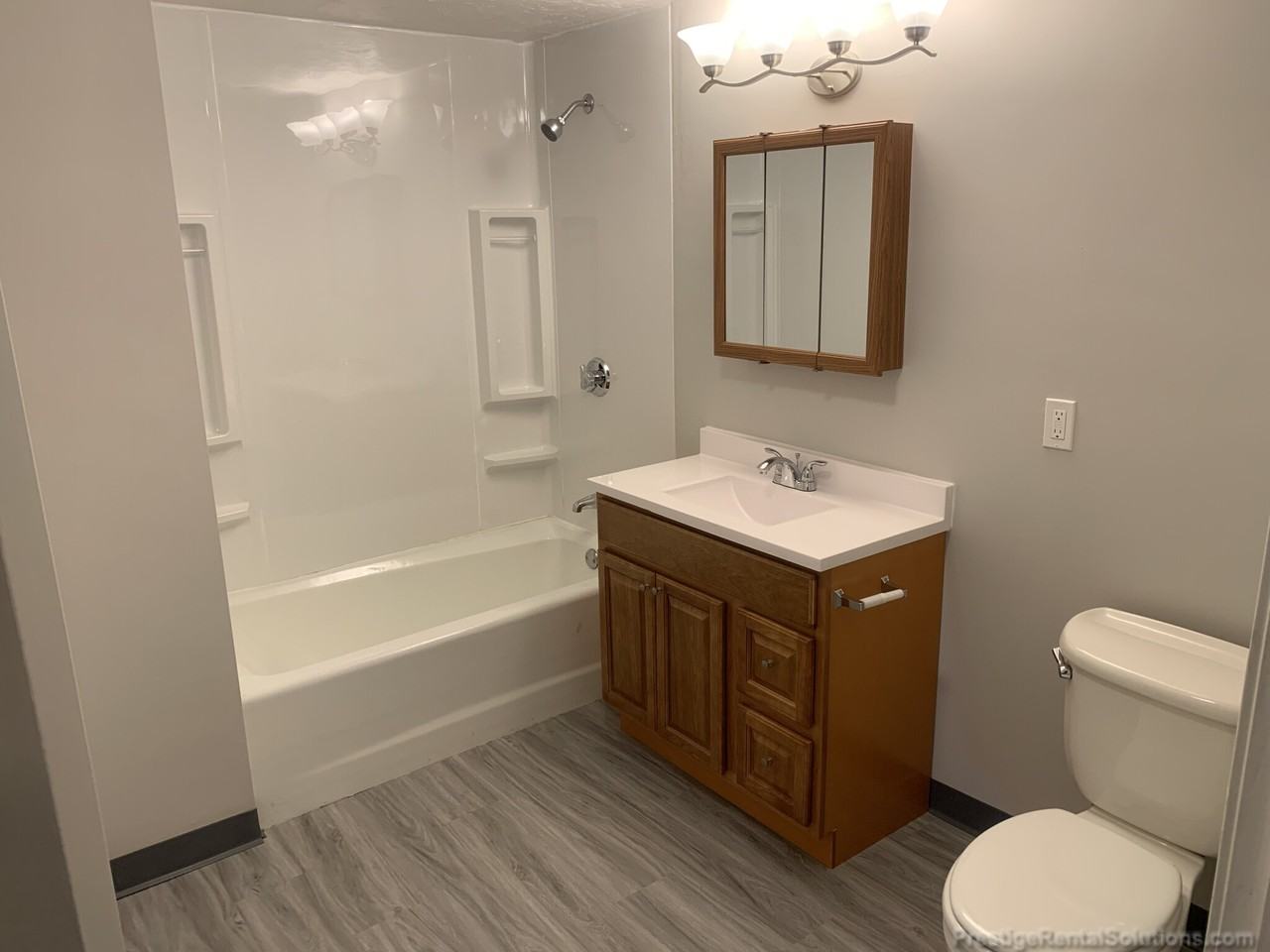 Willow St #102 - Photo 4 of 9