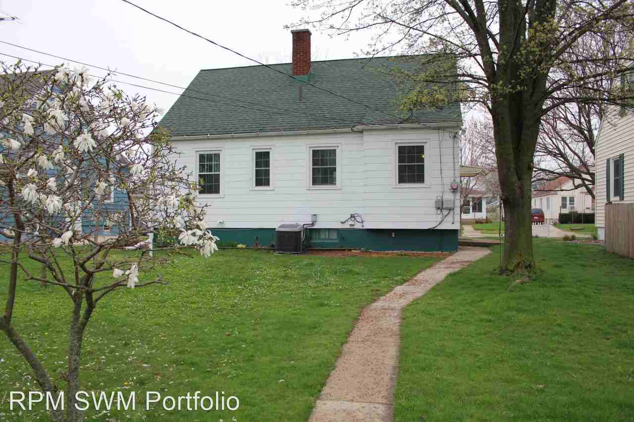 715 Botham Ave - Photo 2 of 16