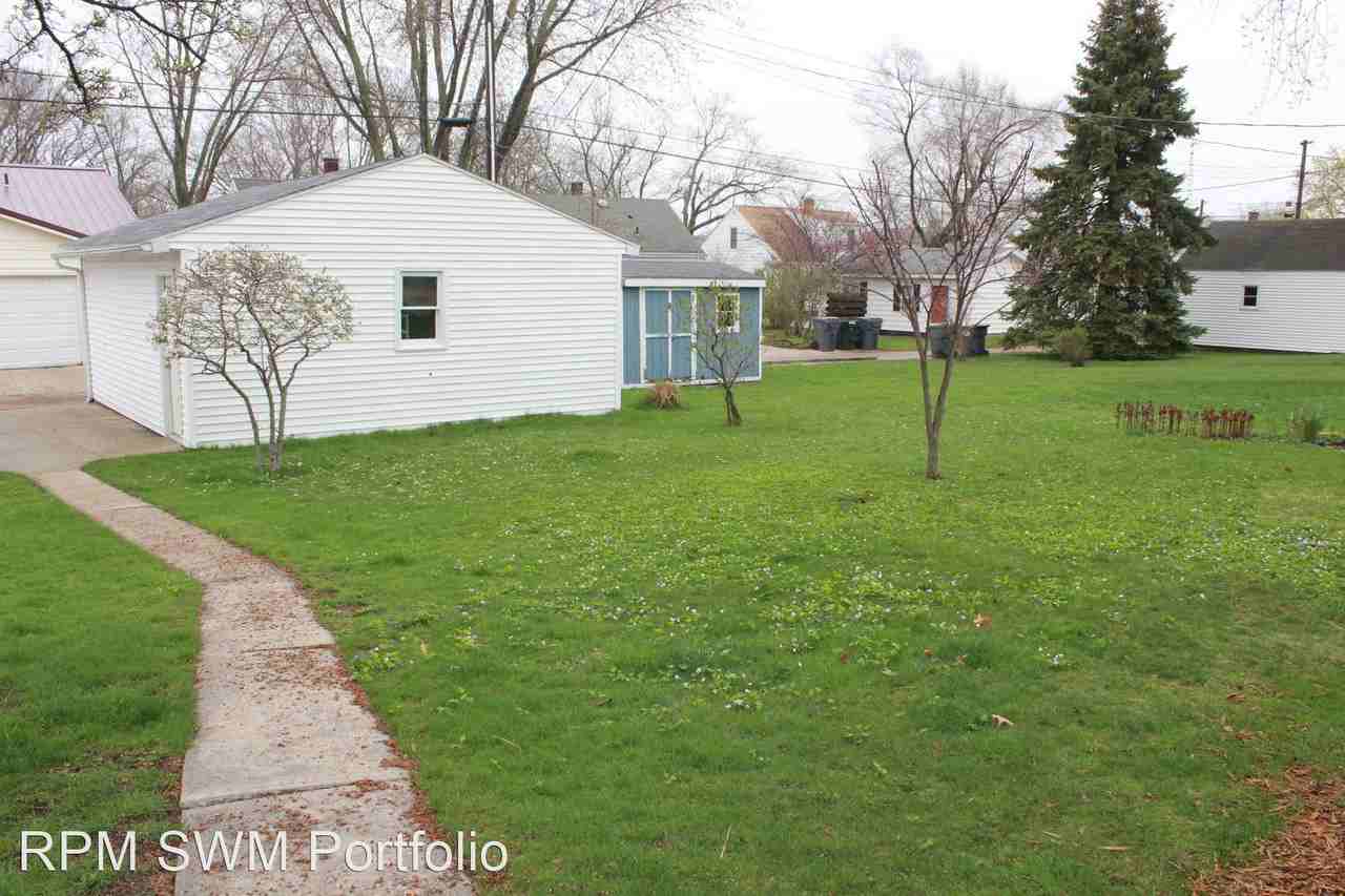 715 Botham Ave - Photo 3 of 16