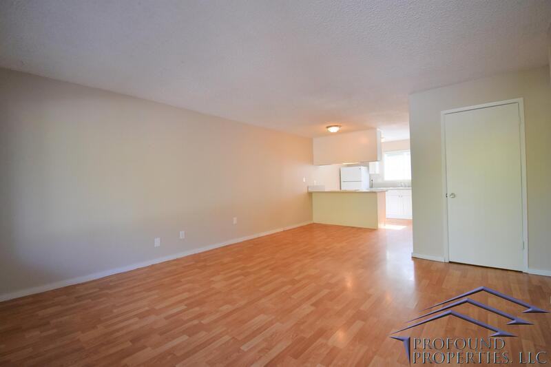 708 Ne 99th Ave - Photo 3 of 11