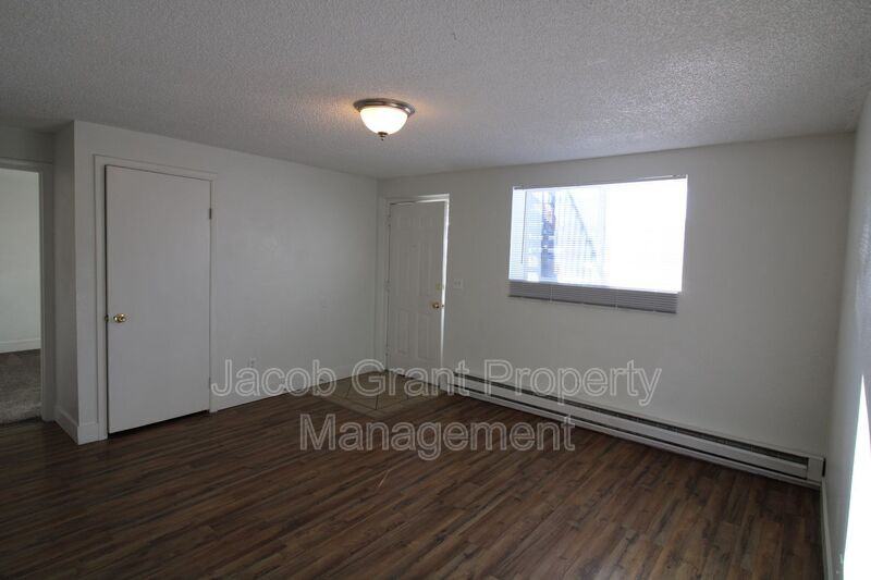 779 May St #3 - Photo 4 of 9