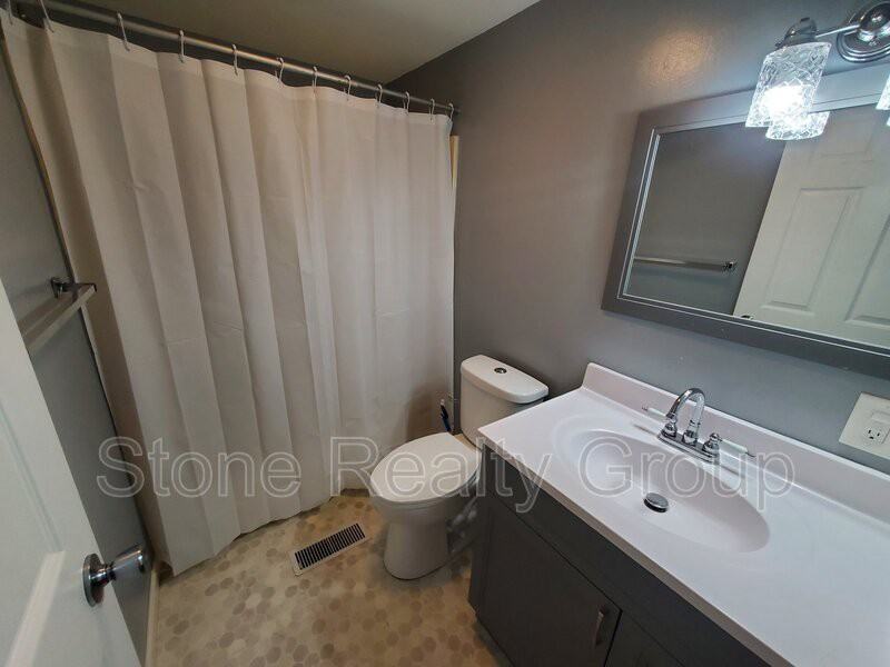 3792 E Beulah Ave #2 - Photo 5 of 6