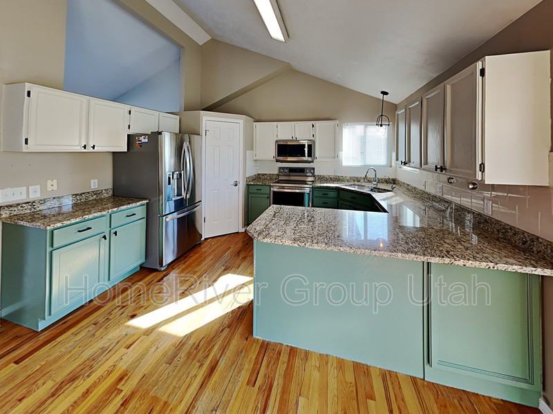 6158 S Crystal River Dr - Photo 4 of 28
