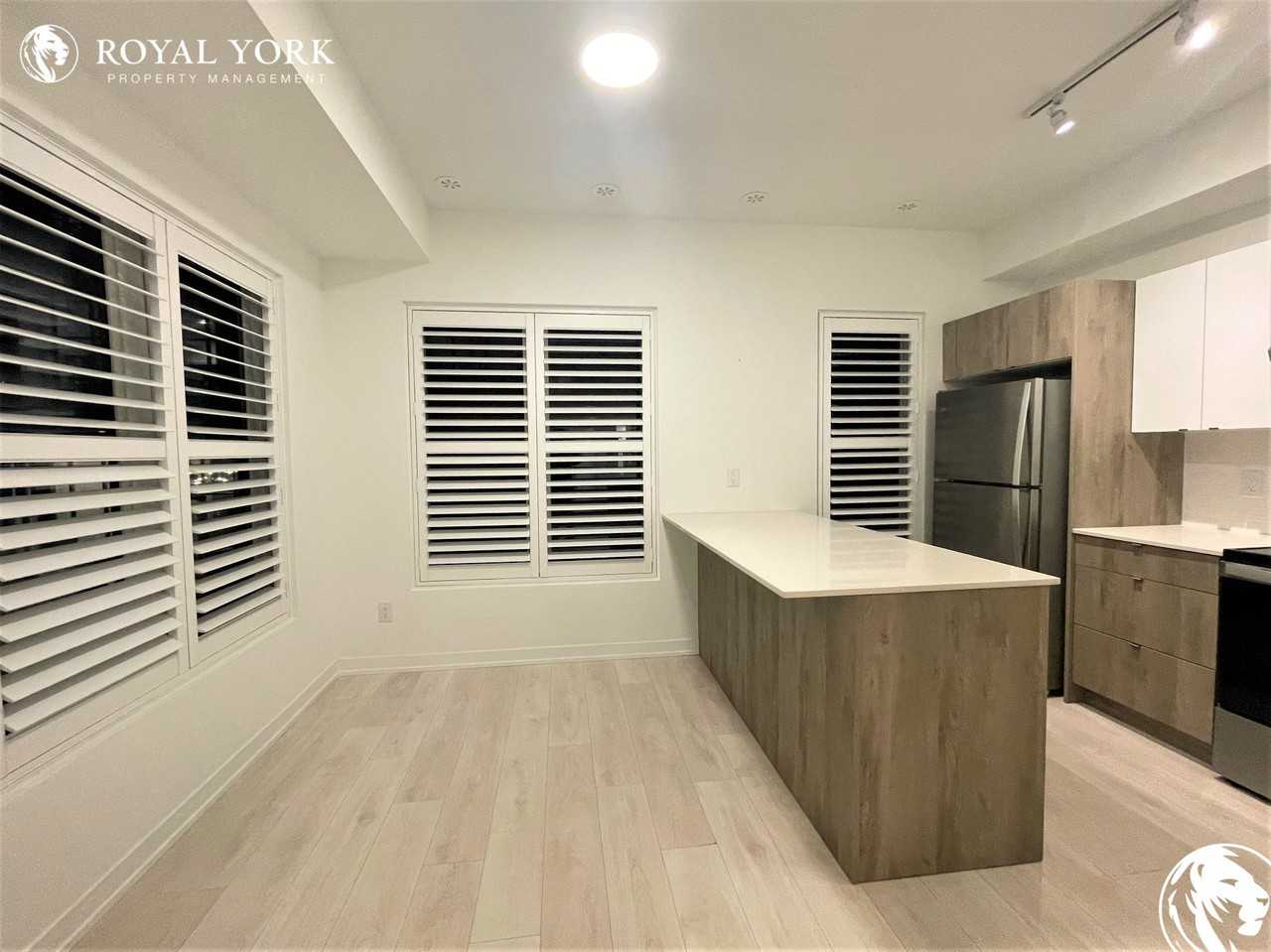 1095 Cooke Blvd #33 - Photo 3 of 31