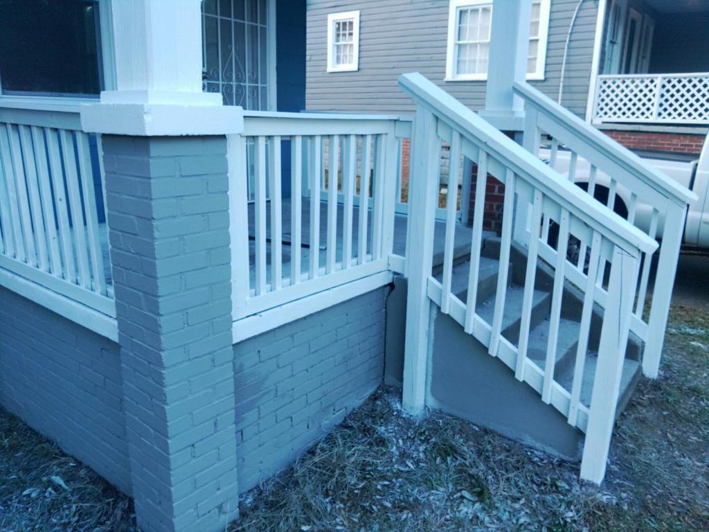 1503 11th Ave - Photo 4 of 4