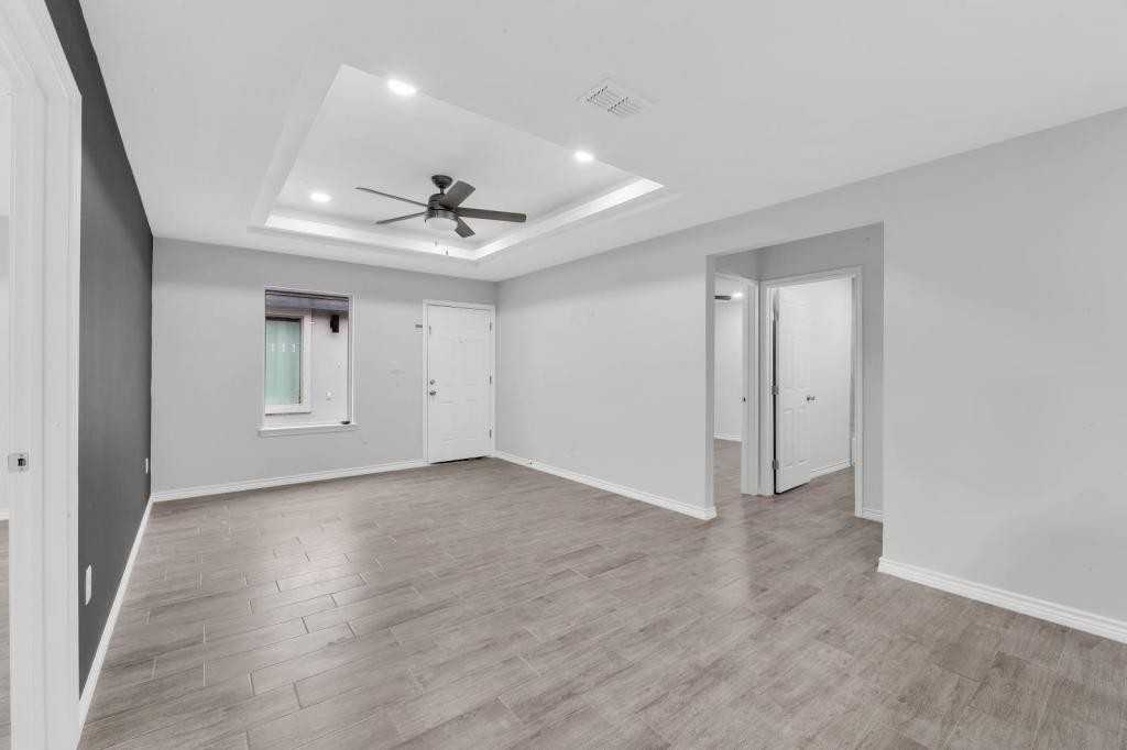 1001 W Sunset Valley St - Photo 6 of 16