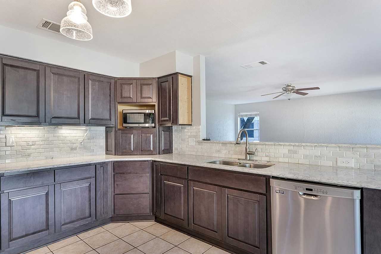 Impressive Rattan Creek home by Tech Corridor & Apple Campus - Photo 6 of 25