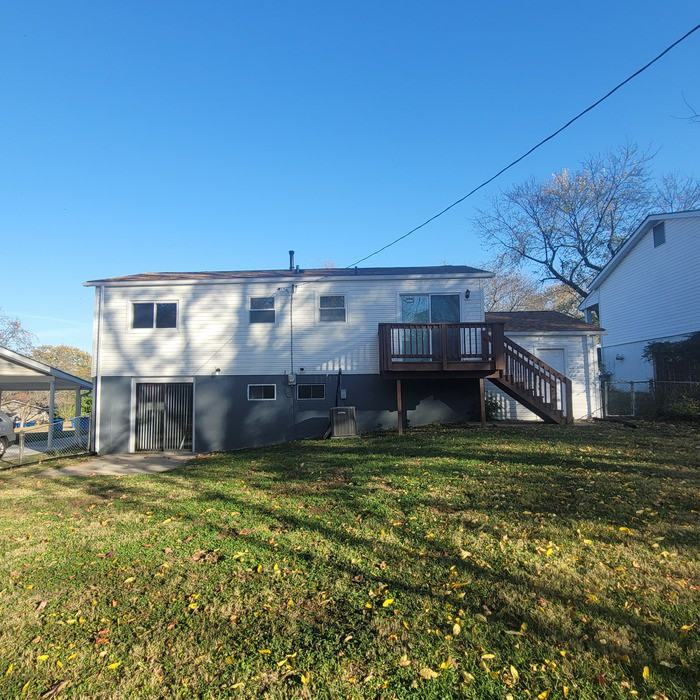 1335 Schulte Hill Dr - Photo 2 of 13