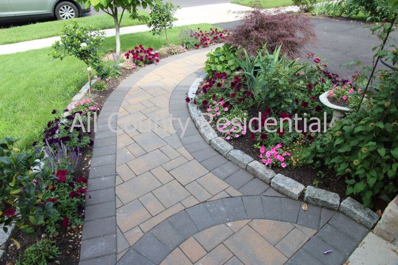 695 Doloro Dr - Photo 3 of 10