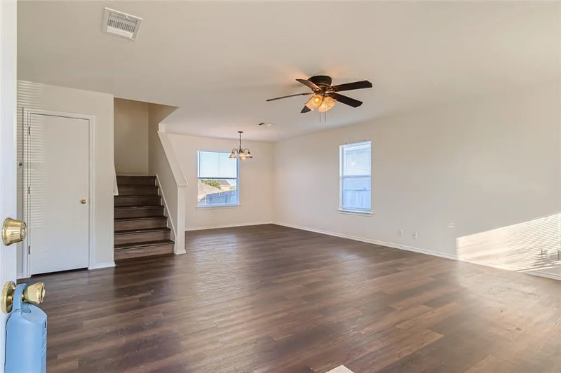 15104 Sabal Palm Road - Photo 5 of 13