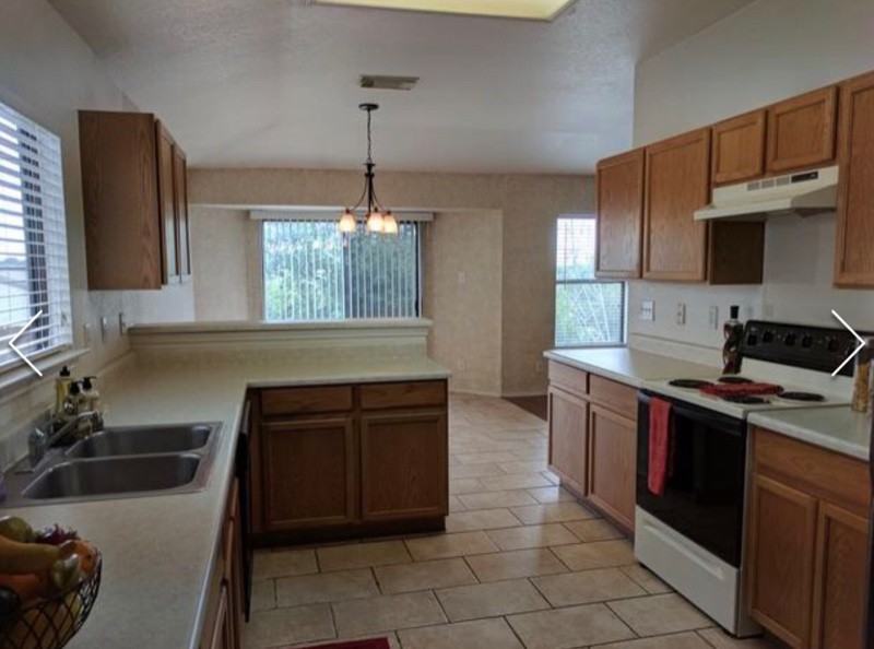 2206 Stallion Run - Photo 7 of 12