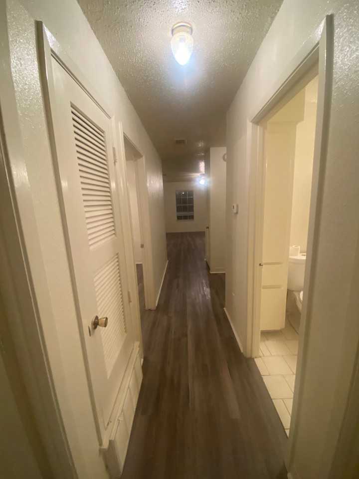 519 Concrete - Photo 2 of 9