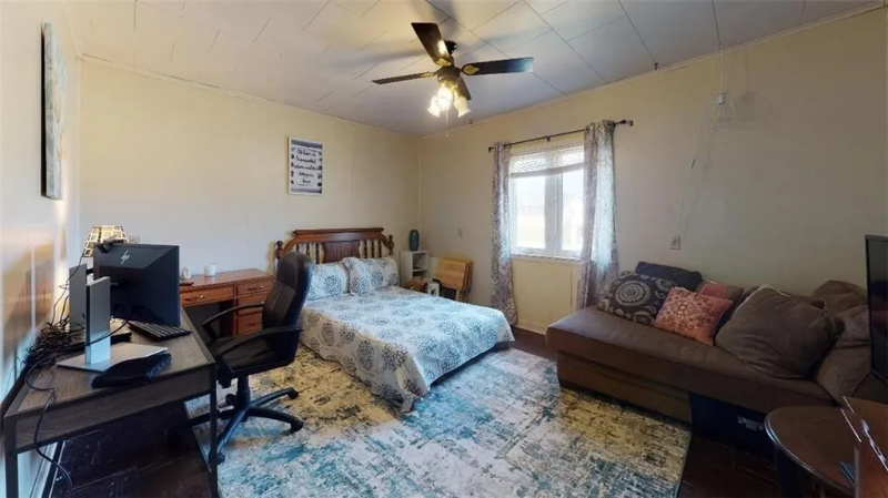 11 Single St - Photo 2 of 25