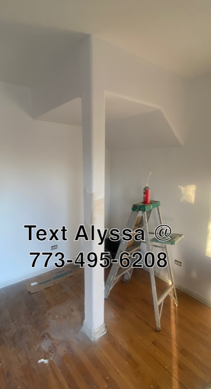 2840 W Flournoy St #2 - Photo 3 of 9
