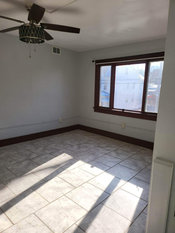 101 E 2nd Ave #A - Photo 7 of 15