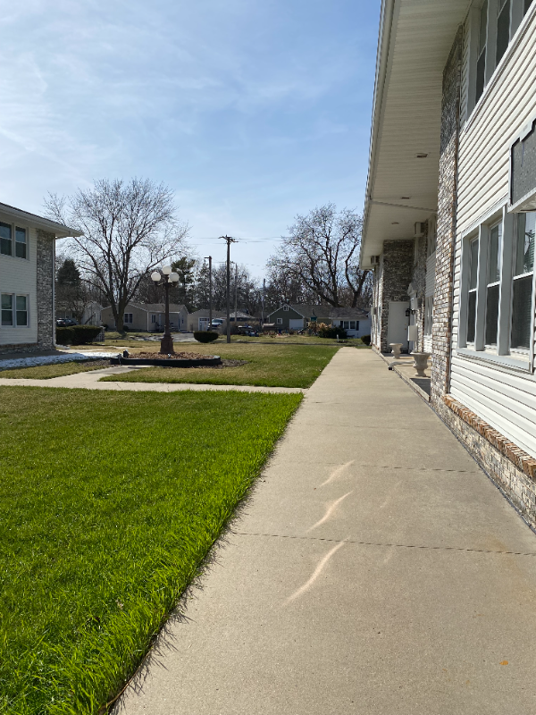 405 Sw Elm St - Photo 5 of 18