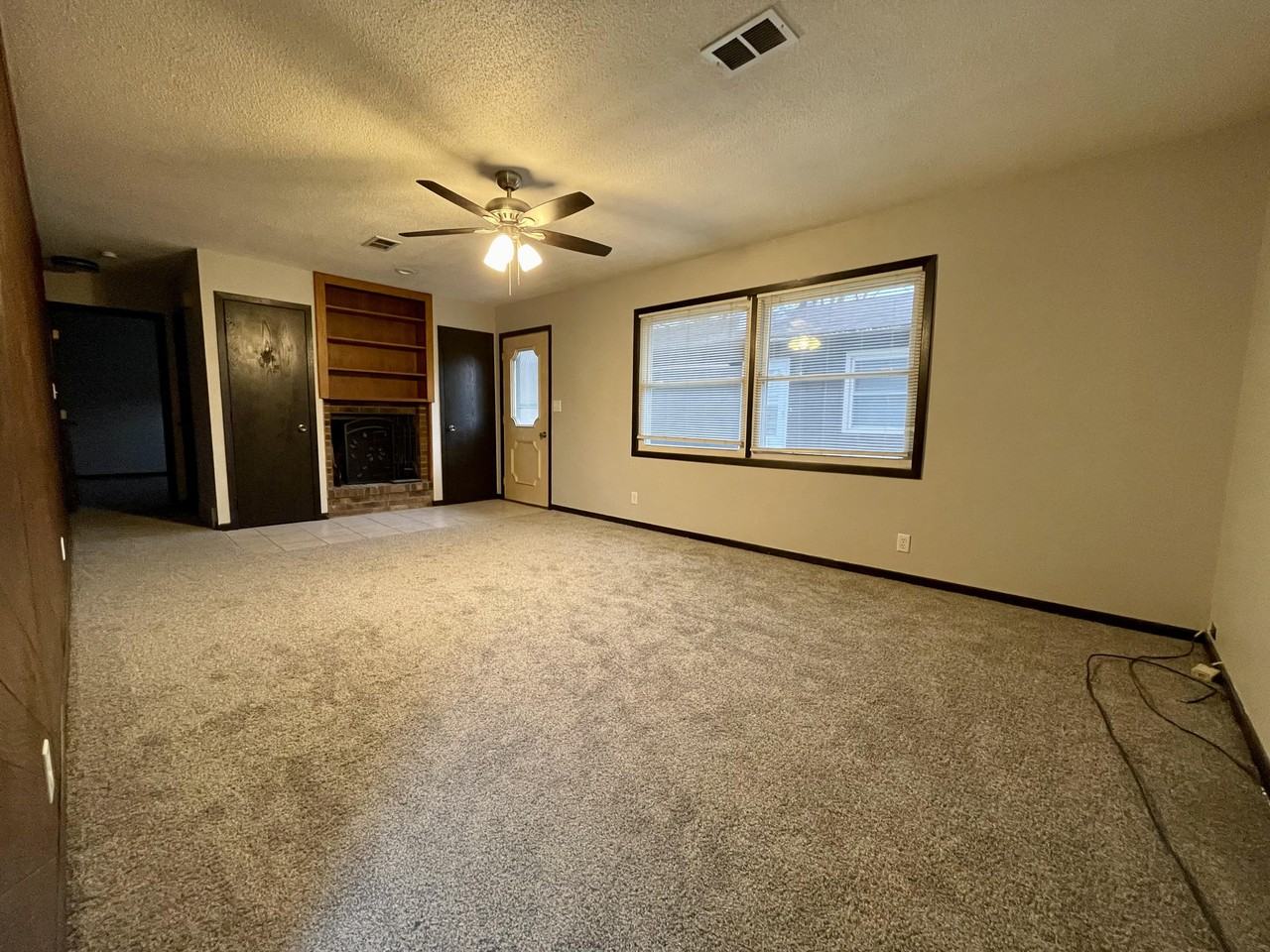 219 219 North 21st Street #219 - Photo 3 of 7