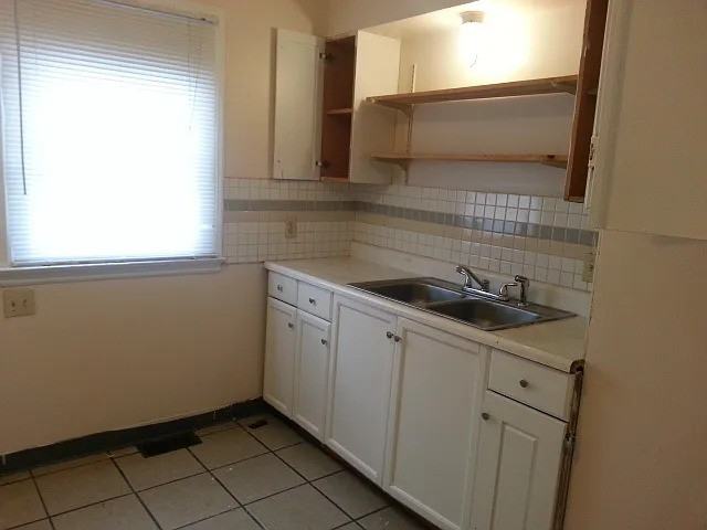 1300 E 18th Ave #1300 - Photo 7 of 7