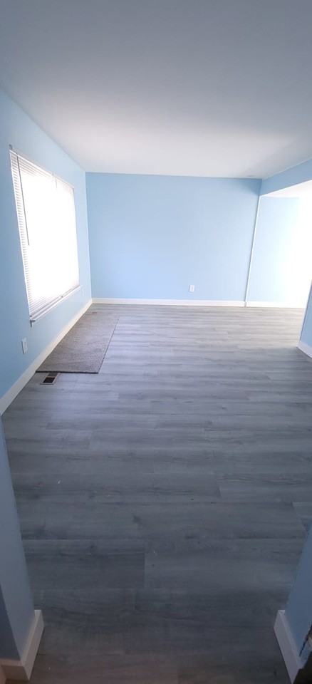 11484 Republic Ave #EAST - Photo 2 of 9