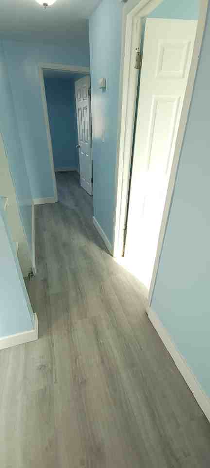 11484 Republic Ave #EAST - Photo 7 of 9