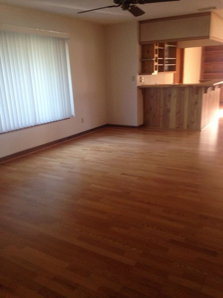 105 Mallard Ln - Photo 3 of 21