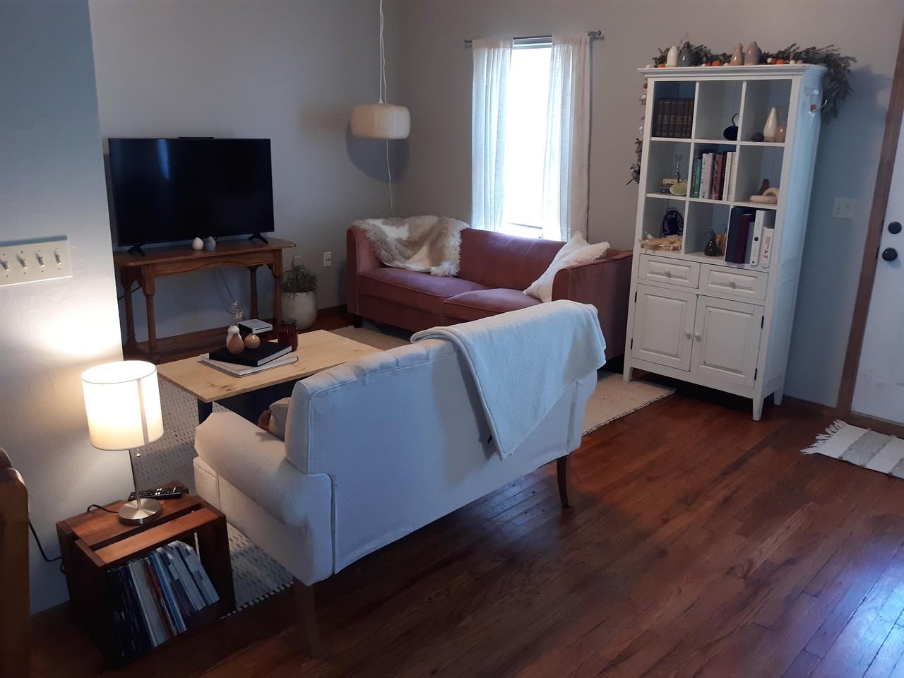 524 S Gray St #1 - Photo 3 of 7