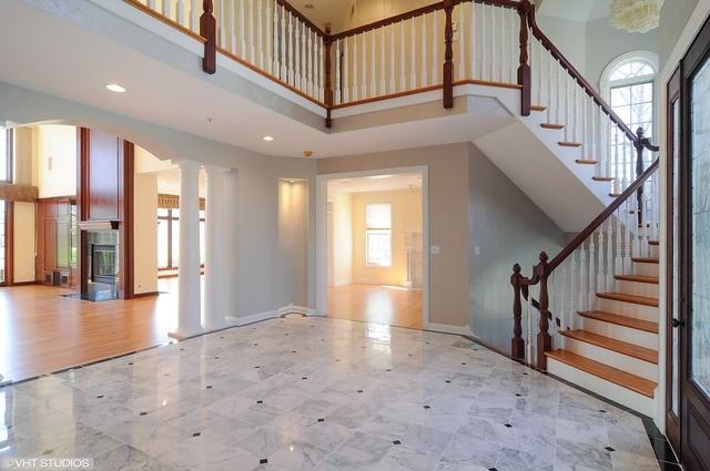 4766 Wellington Dr - Photo 2 of 25