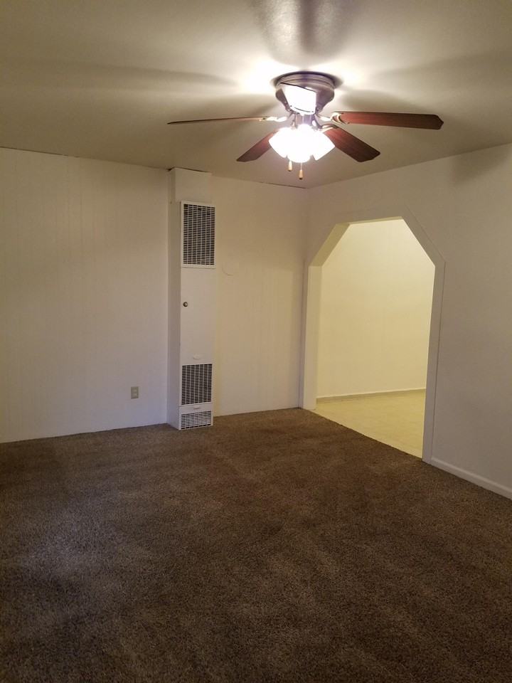 593 14th St #593 - Photo 4 of 17