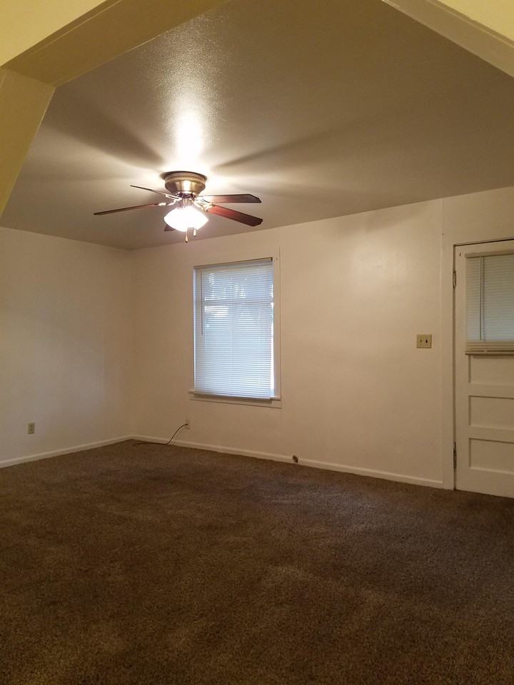 593 14th St #593 - Photo 6 of 17