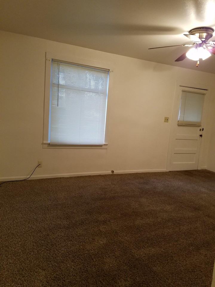 593 14th St #593 - Photo 7 of 17