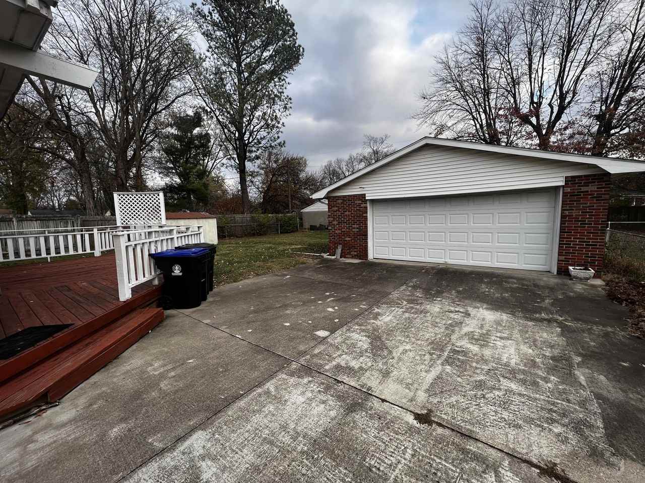 4214 Blossomwood Dr #1 - Photo 5 of 31