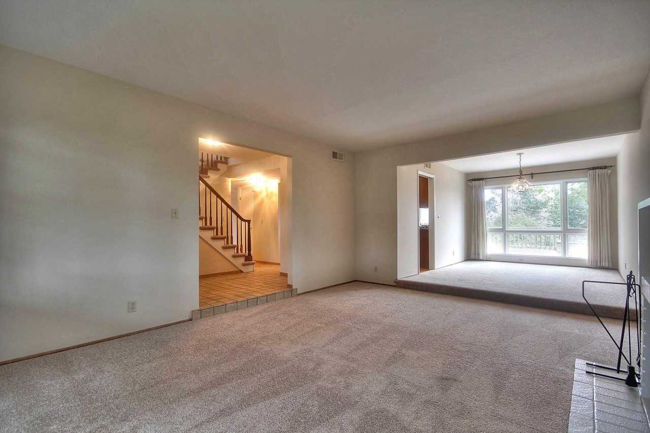 2518 Albright Way - Photo 2 of 21