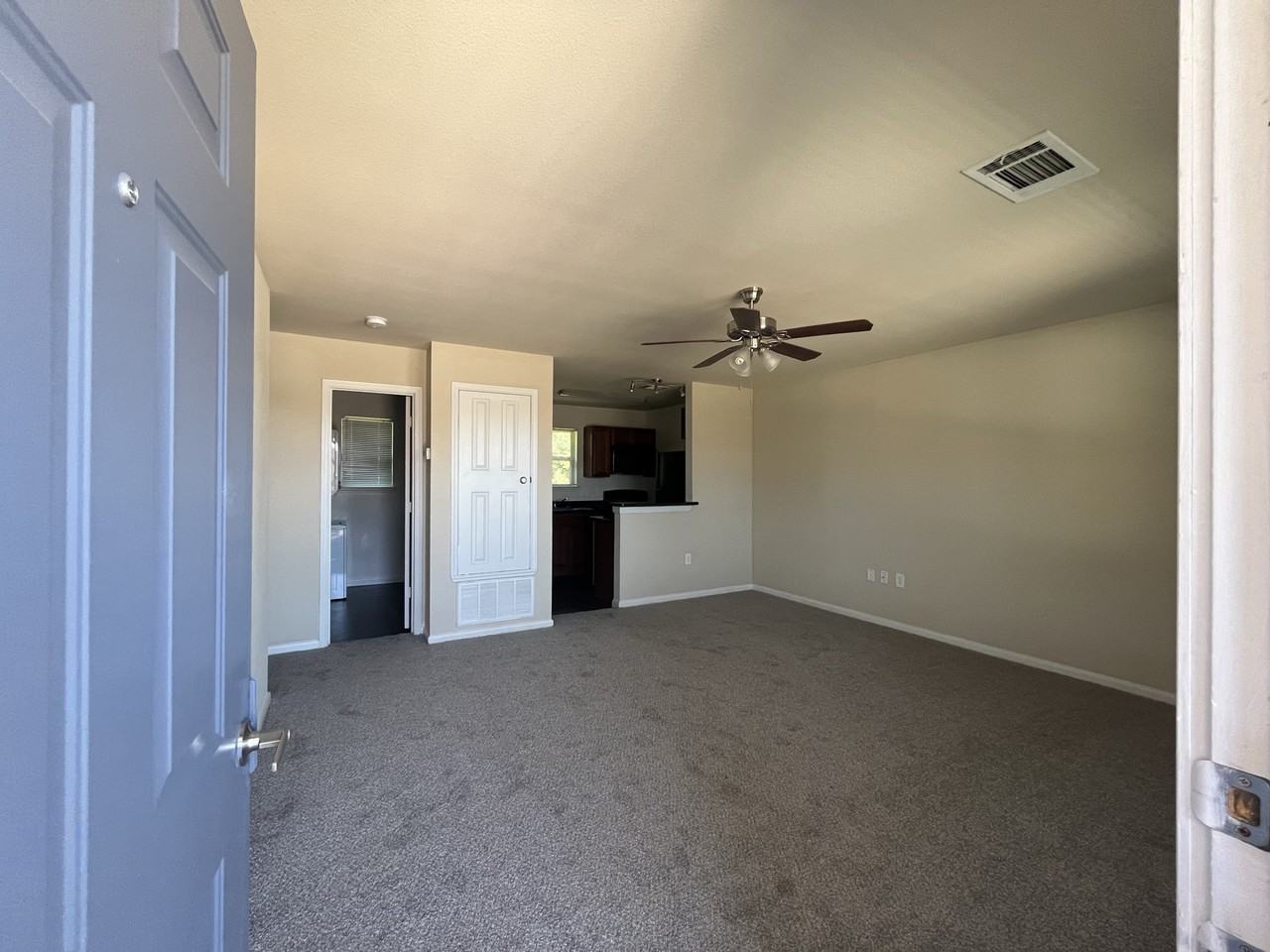 1404 Wilson Road - 1408 D #1408D - Photo 3 of 5