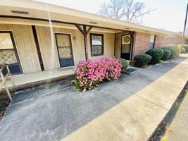 featured image of 2130 Maint St #1C