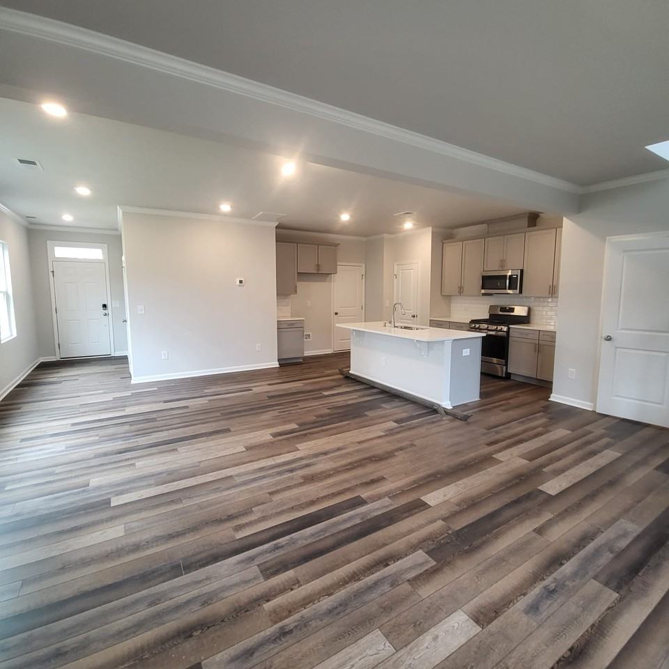 3121 Montlawn Pl #1 - Photo 6 of 24