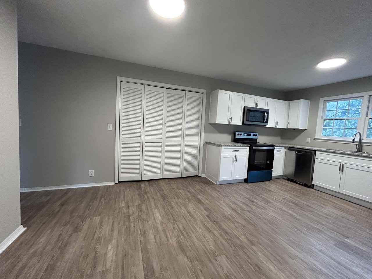 185 Springtree Rd #1 - Photo 3 of 16