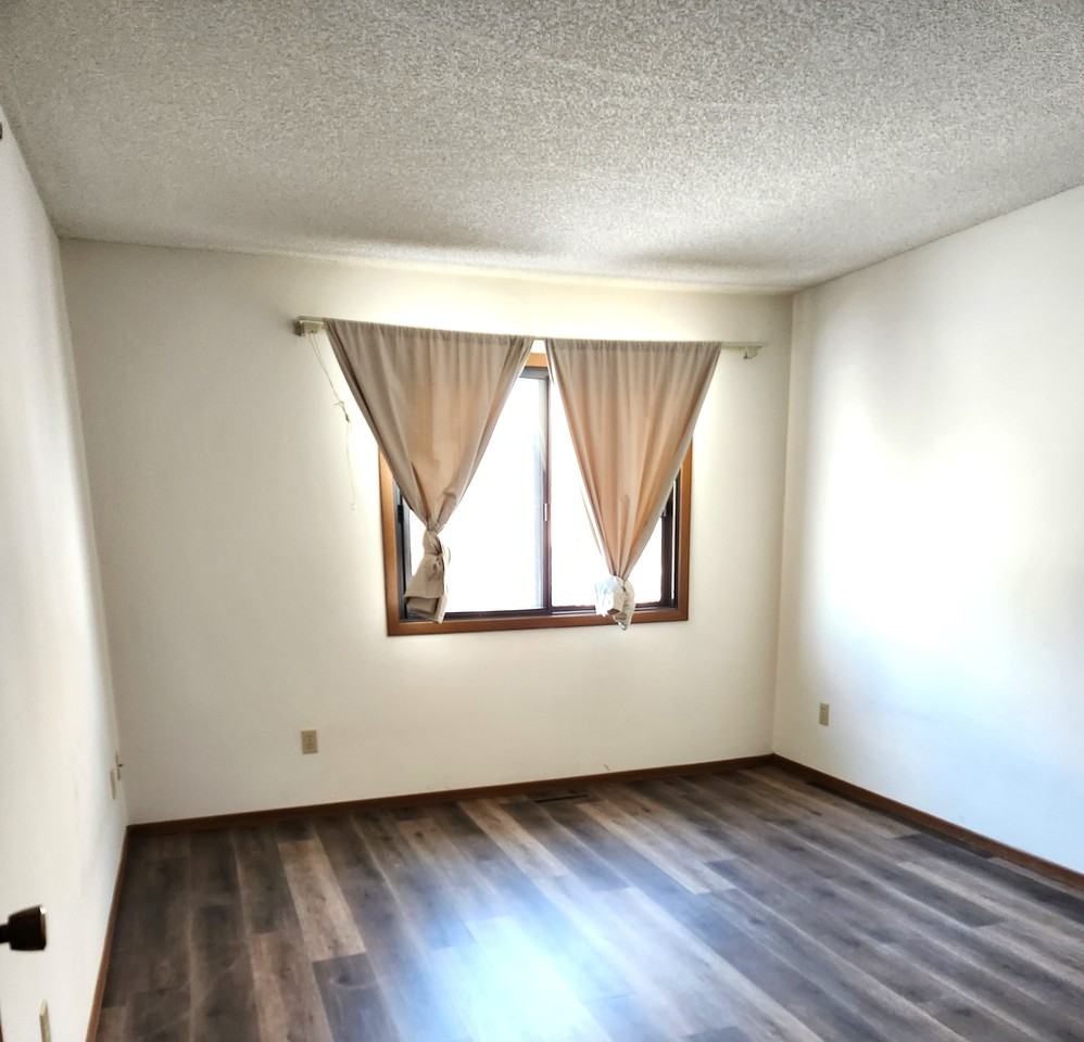 5655 Brandlwood Ct #72 - Photo 6 of 9