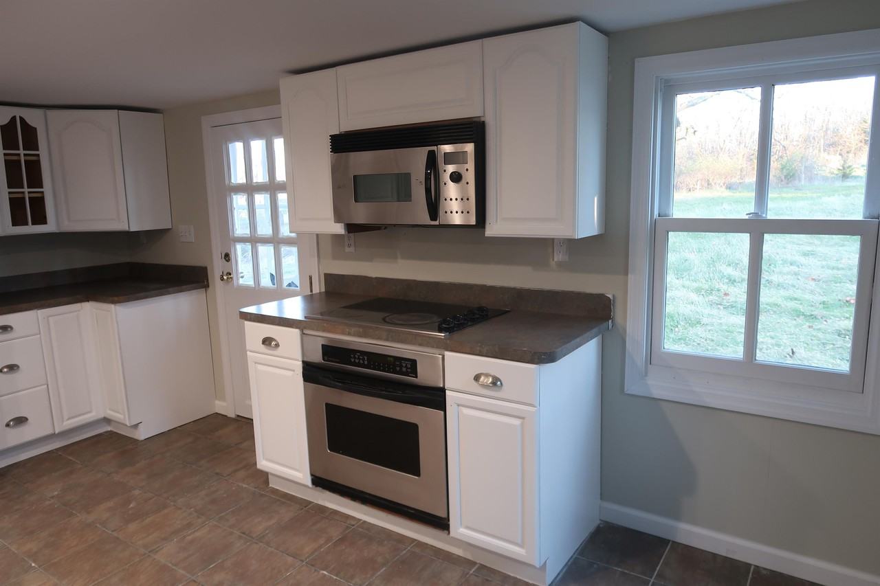 9 Arneytown Hornerstown Rd #1 - Photo 2 of 18