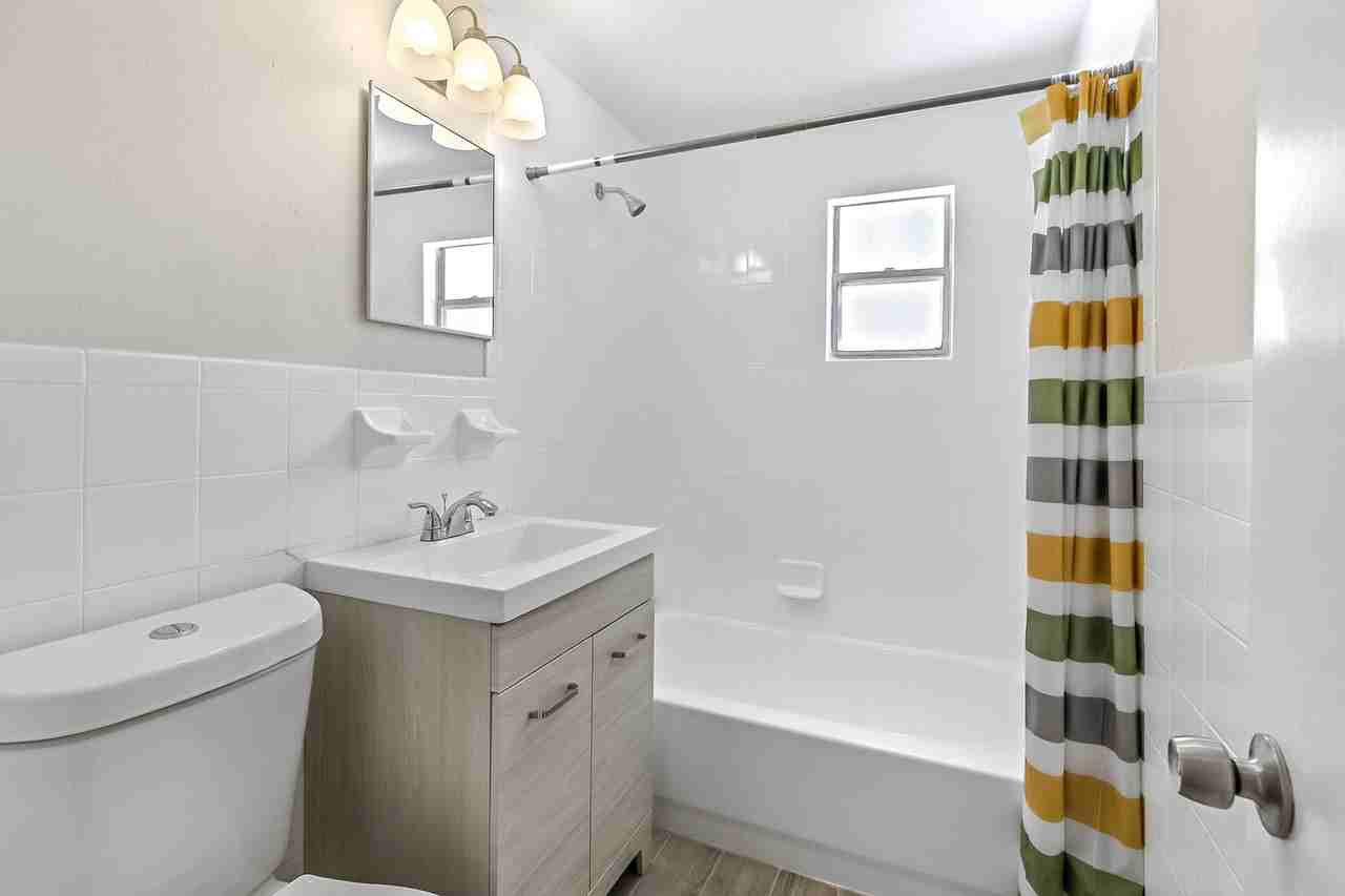 Francis Rd - Photo 5 of 13