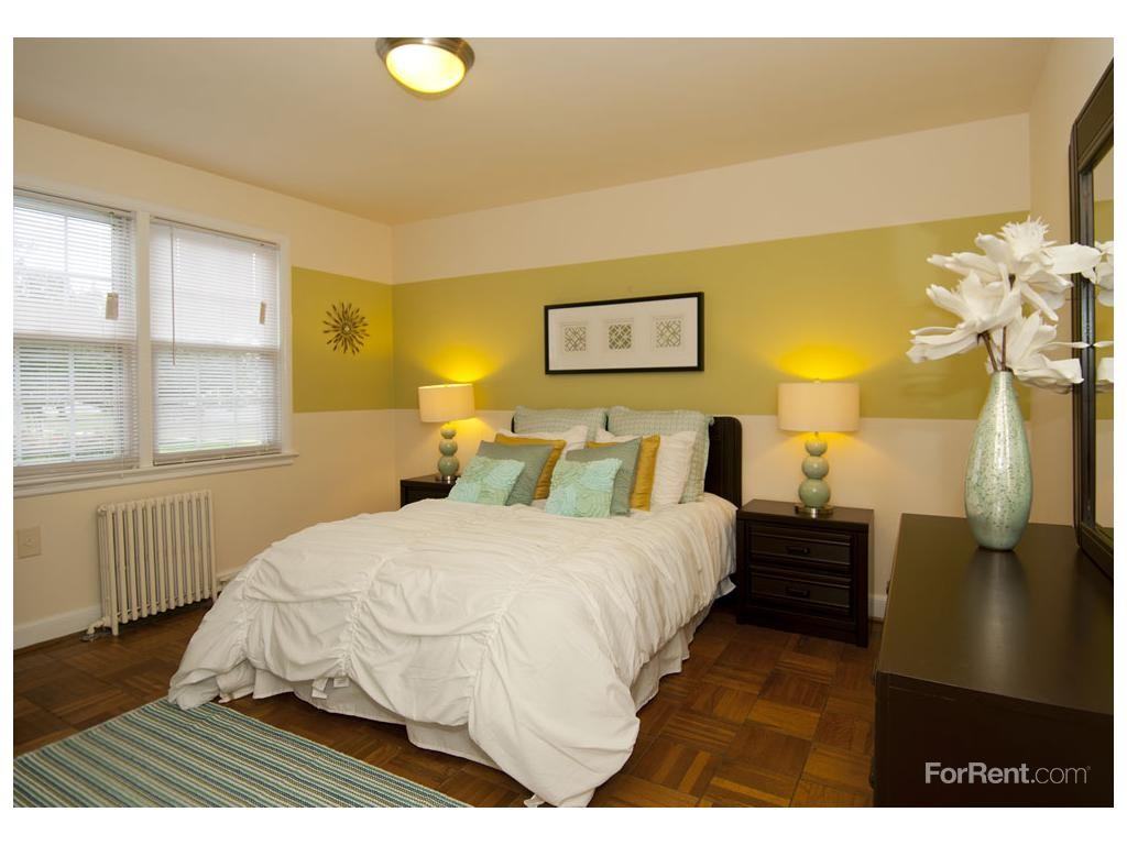 Fillmore Garden - Photo 2 of 12