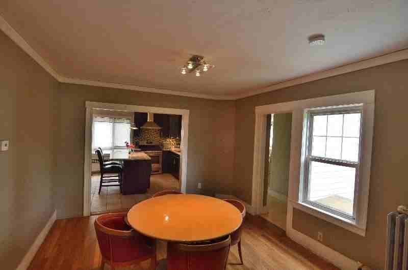 28 Colburn St - Photo 3 of 14