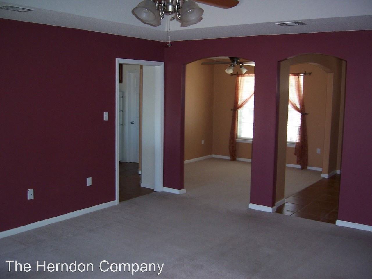 5673 Emily Ln - Photo 3 of 28